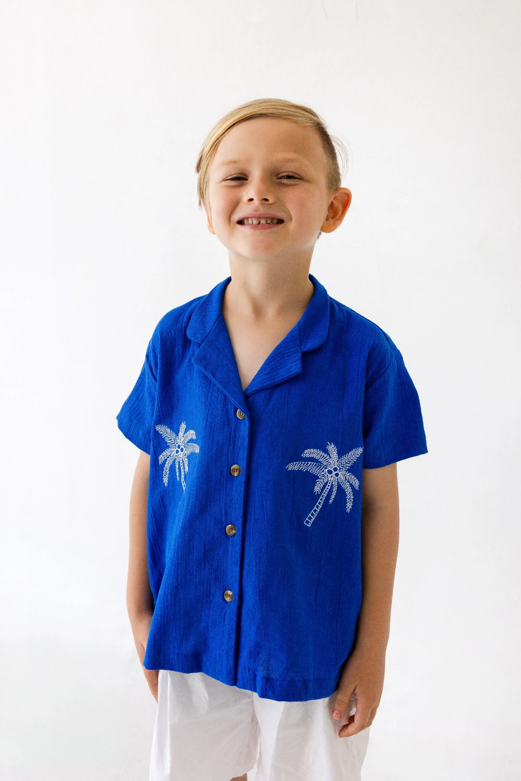 Shawn Shirt in Blue Palm Embroidery